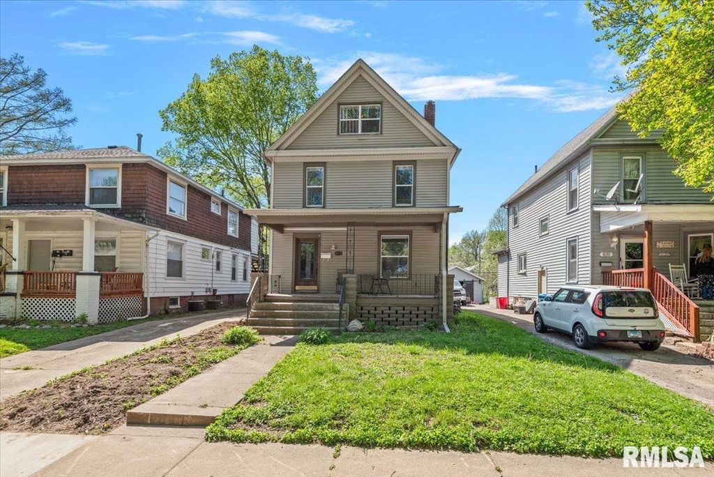 841 S GLENWOOD Avenue, Springfield, IL 62704