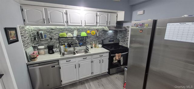 11 Van Tuyl Street, Staten Island, NY 10301