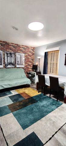 11 Van Tuyl Street, Staten Island, NY 10301