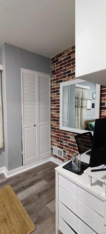 11 Van Tuyl Street, Staten Island, NY 10301