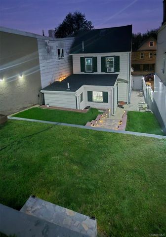 11 Van Tuyl Street, Staten Island, NY 10301
