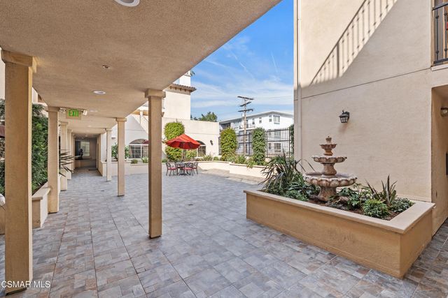 4805 Bellflower Avenue 108, North Hollywood, CA 91601