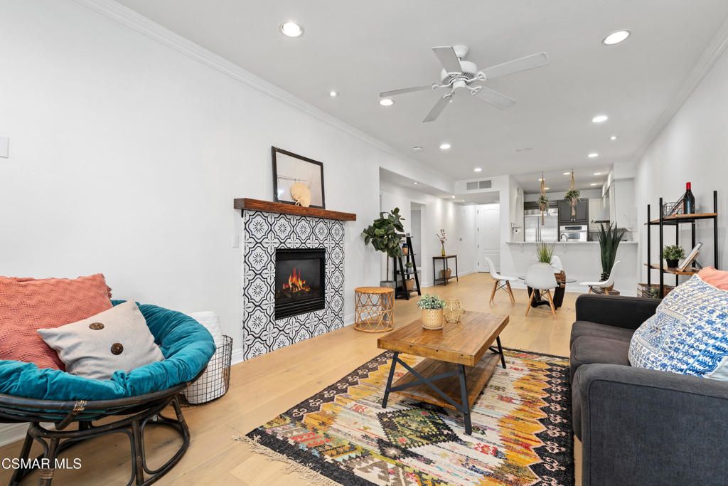 4805 Bellflower Avenue 108, North Hollywood, CA 91601