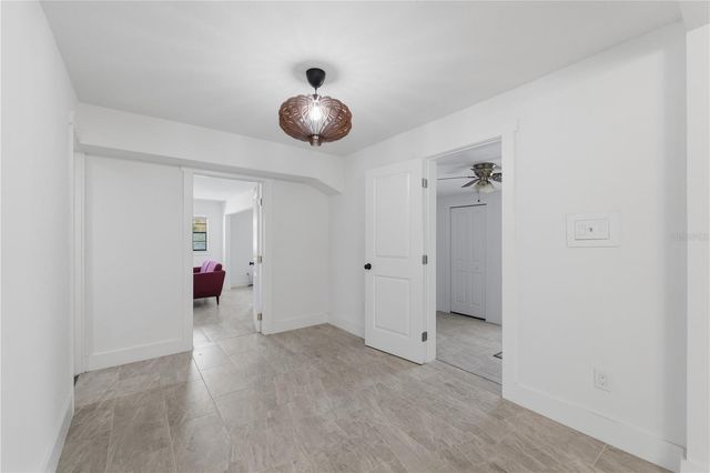 733 61ST AVENUE NE, St Petersburg, FL 33703