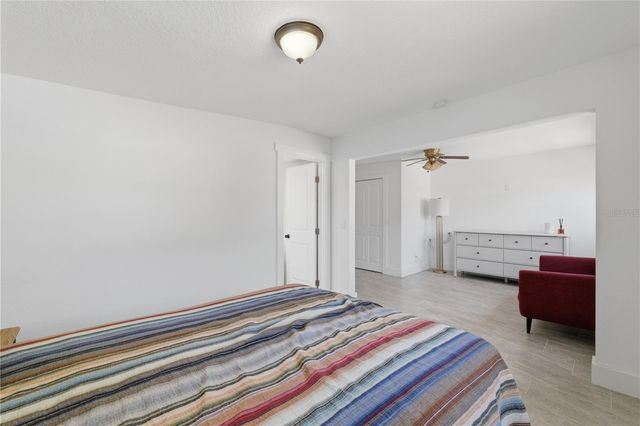 733 61ST AVENUE NE, St Petersburg, FL 33703