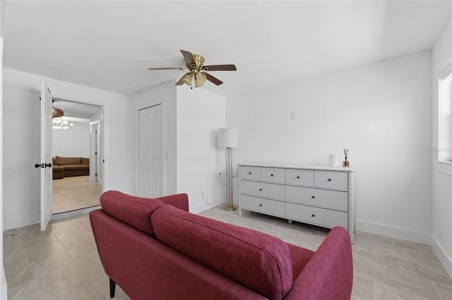 733 61ST AVENUE NE, St Petersburg, FL 33703