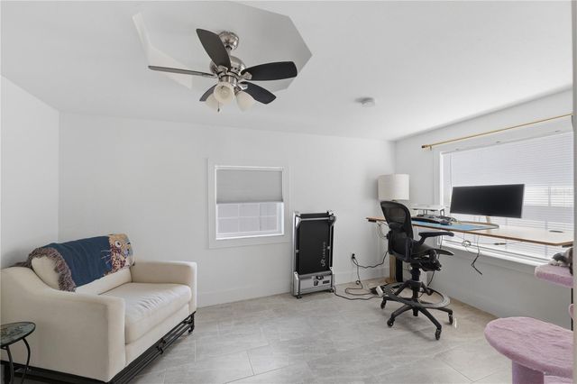 733 61ST AVENUE NE, St Petersburg, FL 33703