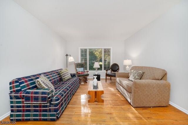 58 Grant Ave, New Providence Boro, NJ 07974