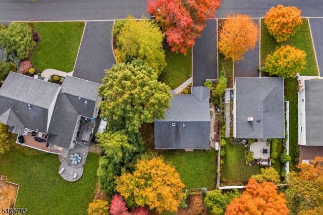 58 Grant Ave, New Providence Boro, NJ 07974