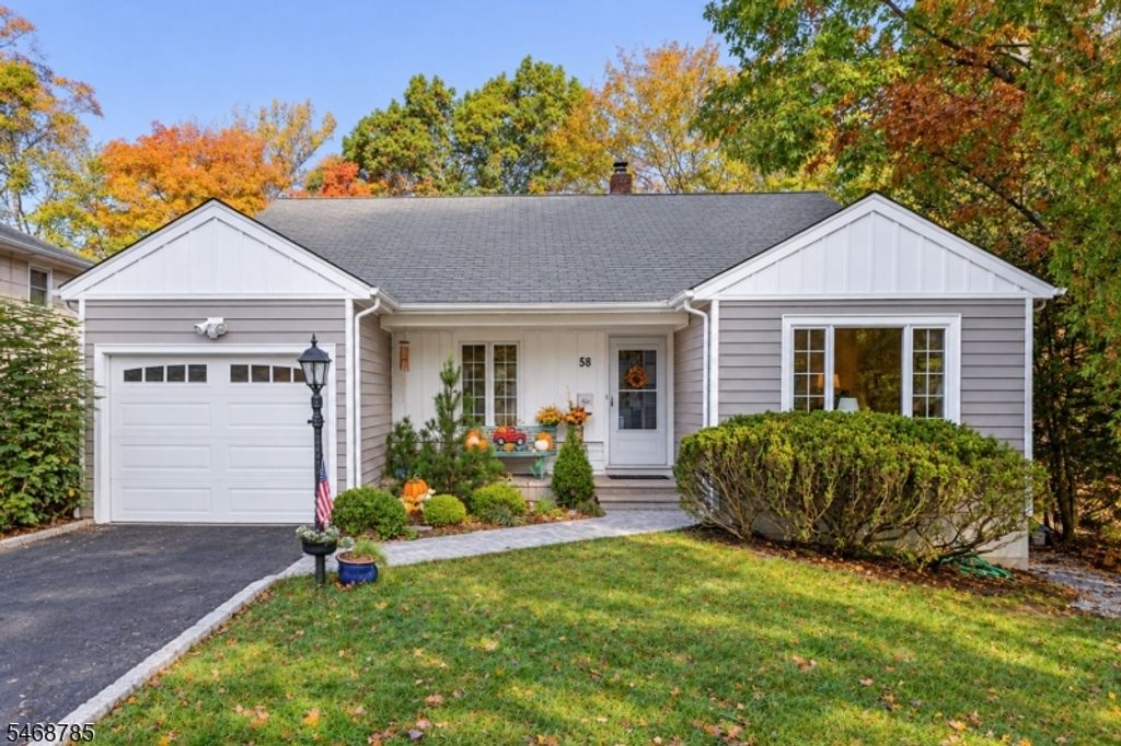 58 Grant Ave, New Providence Boro, NJ 07974