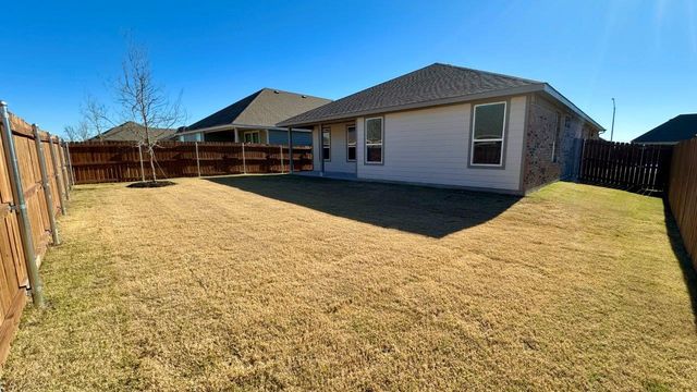 10828 BLACK ONYX Drive, Fort Worth, TX 76036