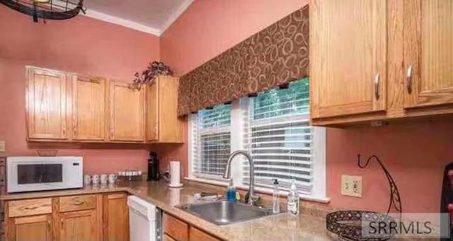 936 E Center Street, Pocatello, ID 83201