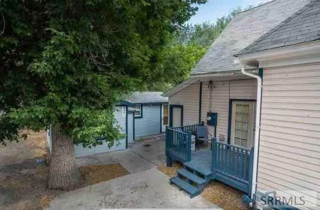 Image 21 of property listing at 936 E Center Street, Pocatello, ID 83201