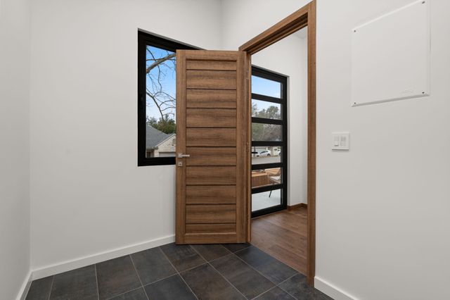 2915 Chisholm TRL, Austin, TX 78734