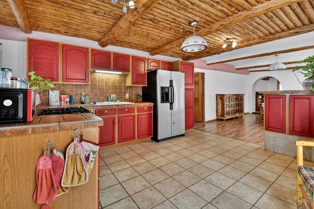 1945 Carteret Ave, Pueblo, CO 81003