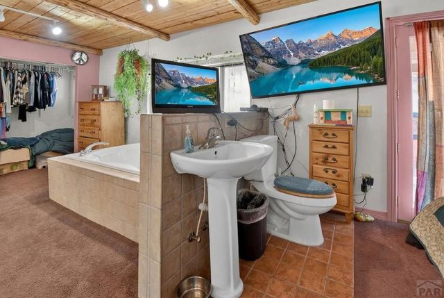 1945 Carteret Ave, Pueblo, CO 81003