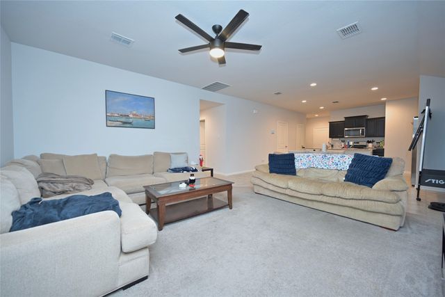 3713 Ridgeway Lane, Denton, TX 76226