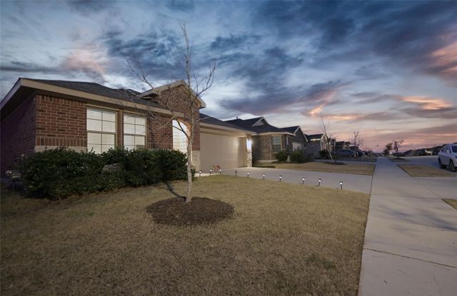 3713 Ridgeway Lane, Denton, TX 76226