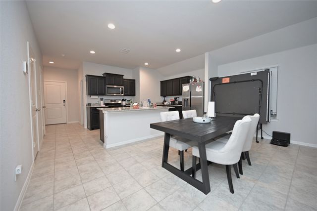 3713 Ridgeway Lane, Denton, TX 76226