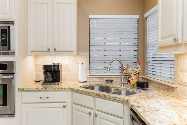 4506 MEGAL Dr, Corpus Christi, TX 78413