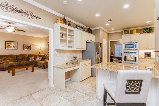 4506 MEGAL Dr, Corpus Christi, TX 78413