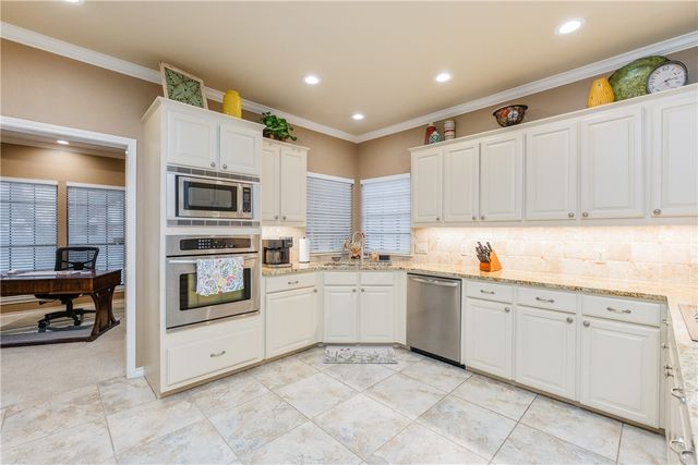 4506 MEGAL Dr, Corpus Christi, TX 78413