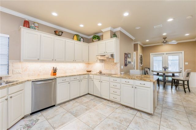 4506 MEGAL Dr, Corpus Christi, TX 78413