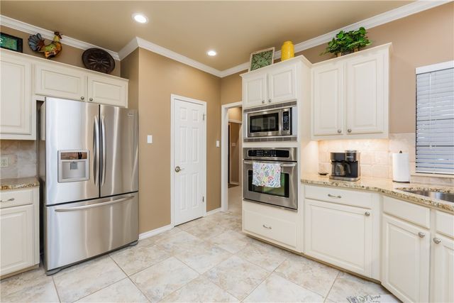 4506 MEGAL Dr, Corpus Christi, TX 78413