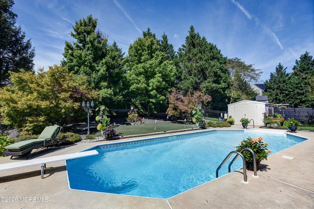 183 Walden Woods Drive, Toms River, NJ 08755