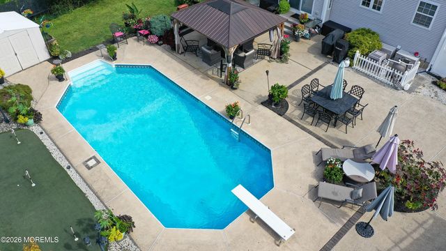 183 Walden Woods Drive, Toms River, NJ 08755