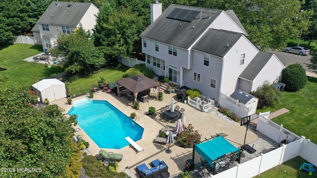 183 Walden Woods Drive, Toms River, NJ 08755