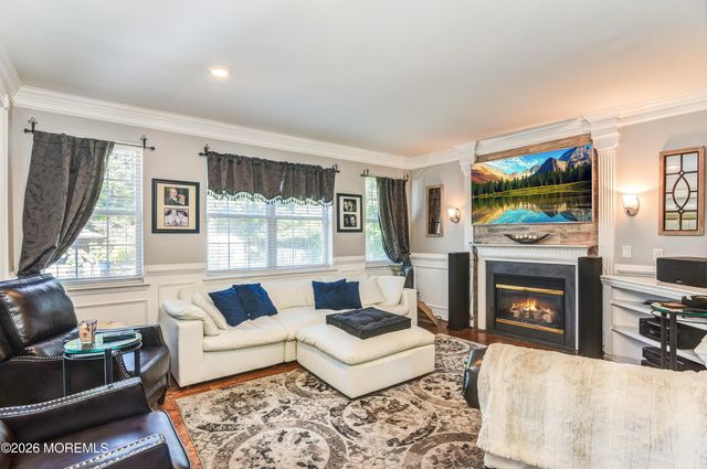 183 Walden Woods Drive, Toms River, NJ 08755