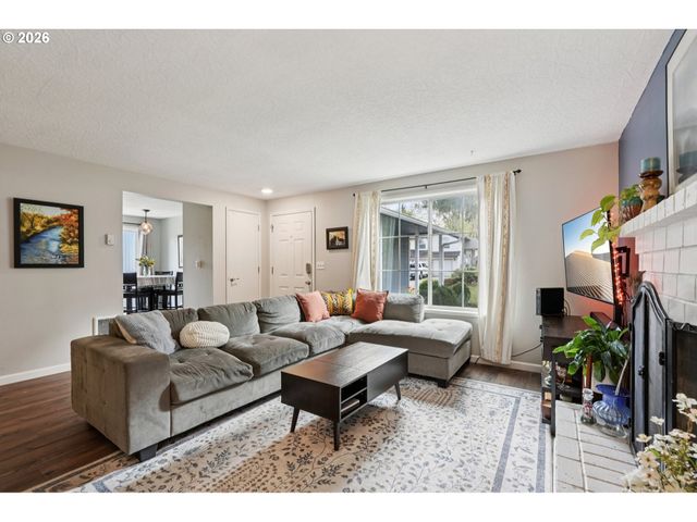 2008 Ne 98TH Loop, Vancouver, WA 98664