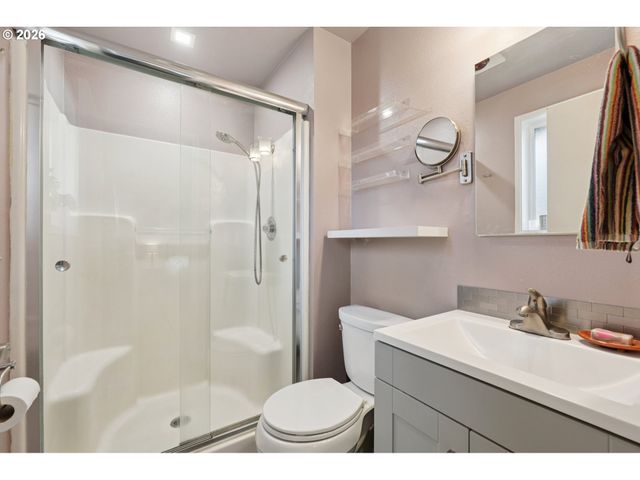 2008 Ne 98TH Loop, Vancouver, WA 98664