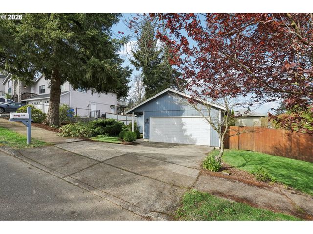 2008 Ne 98TH Loop, Vancouver, WA 98664