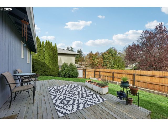 2008 Ne 98TH Loop, Vancouver, WA 98664