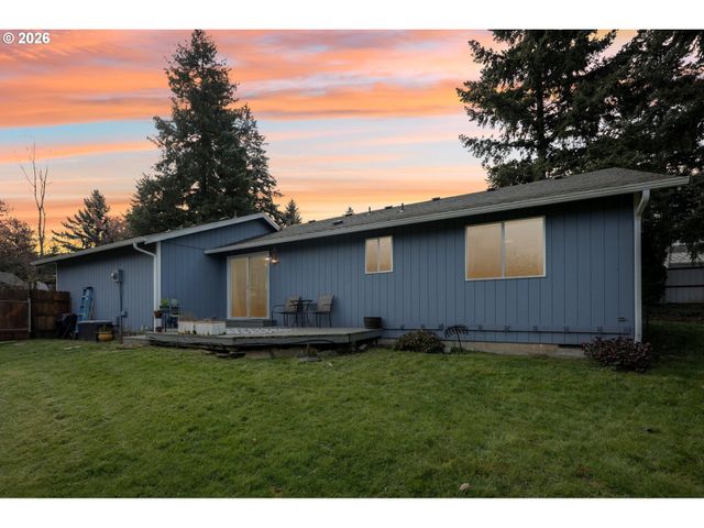 2008 Ne 98TH Loop, Vancouver, WA 98664