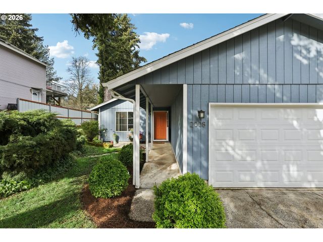2008 Ne 98TH Loop, Vancouver, WA 98664