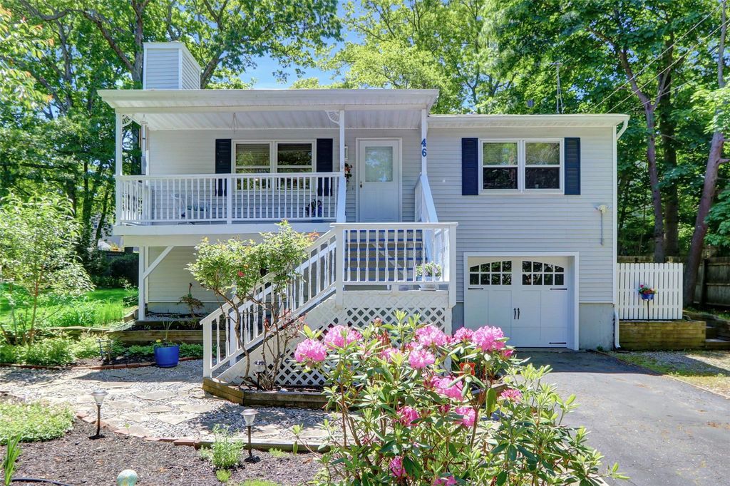 46 Narcissus Road, Rocky Point, NY 11778