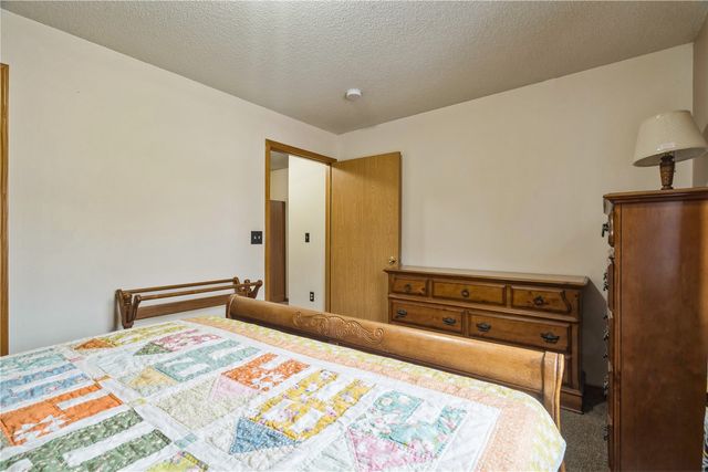 3110 Wilson Avenue SW 1, Cedar Rapids, IA 52404