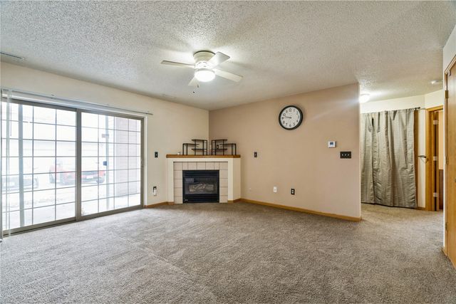 3110 Wilson Avenue SW 1, Cedar Rapids, IA 52404