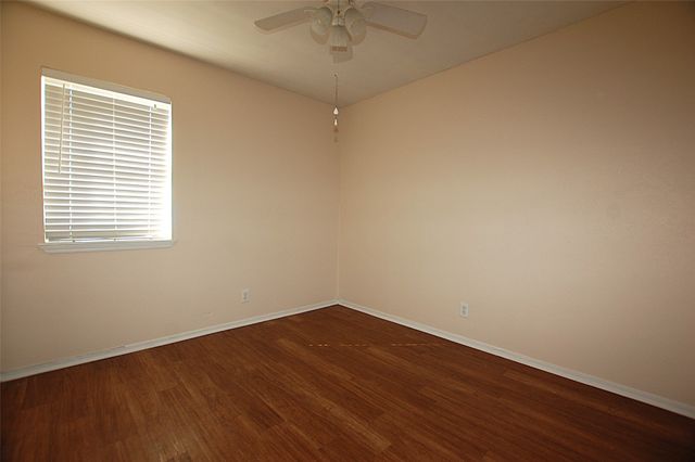 606 E Broad Street, Forney, TX 75126