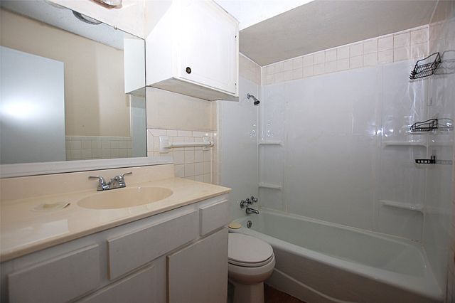 606 E Broad Street, Forney, TX 75126