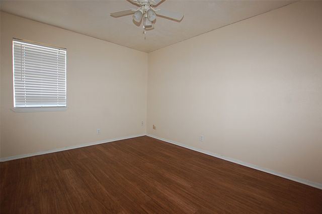 606 E Broad Street, Forney, TX 75126