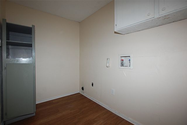 606 E Broad Street, Forney, TX 75126