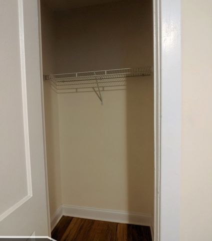 2621 N Spaulding Avenue 2E, Chicago, IL 60647