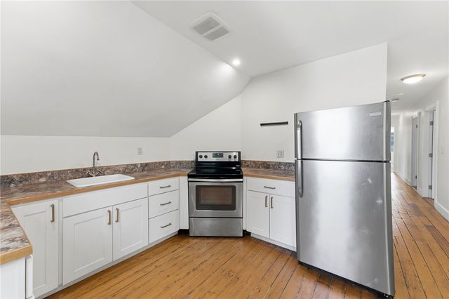 132 South Angell Street 3, Providence, RI 02906