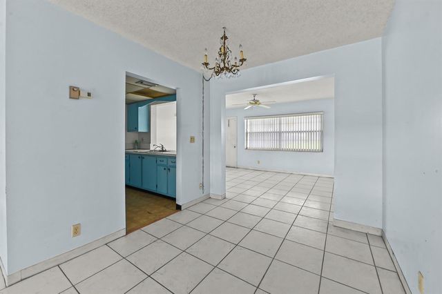 1196 SW Lake Circle, Boynton Beach, FL 33426