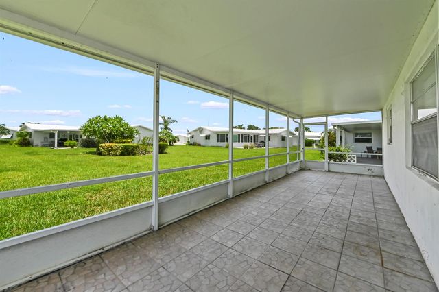 1196 SW Lake Circle, Boynton Beach, FL 33426