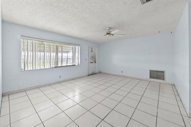 1196 SW Lake Circle, Boynton Beach, FL 33426